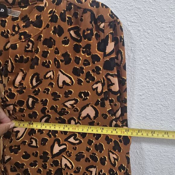 Karl Lagerfeld Leopard Heart Print Blouse Brown Size L Long Sleeve Smocked - Picture 13 of 13